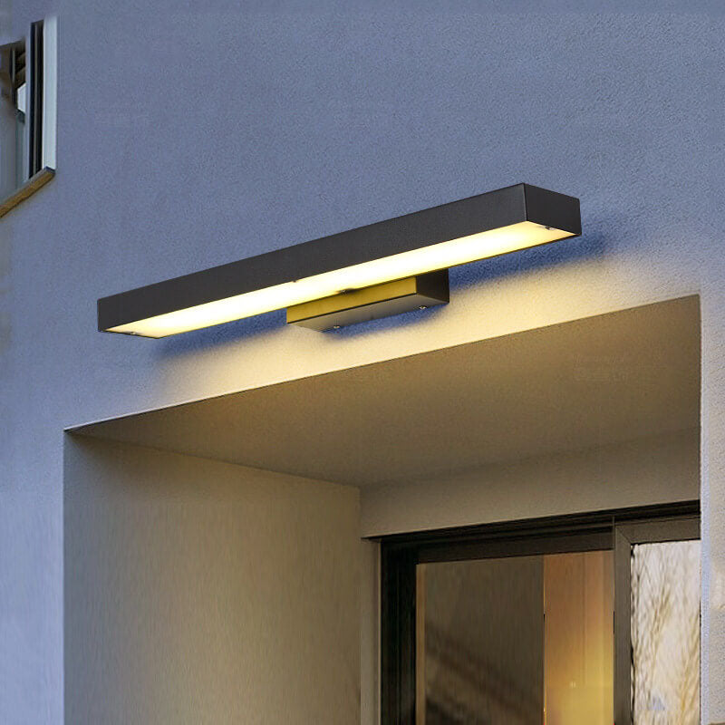 Taira Outdoor Light