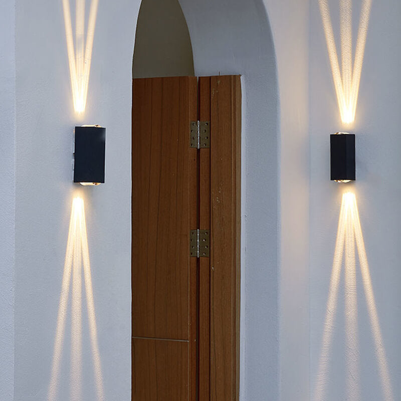 Hako Outdoor Wall Light