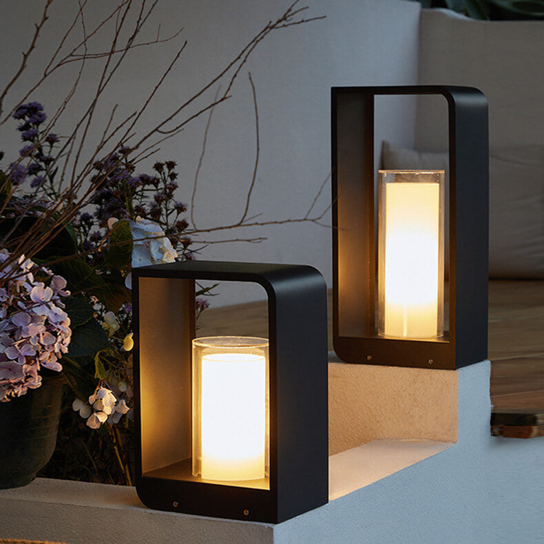 Kado Outdoor Light