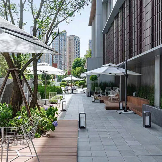 Kado Outdoor Light