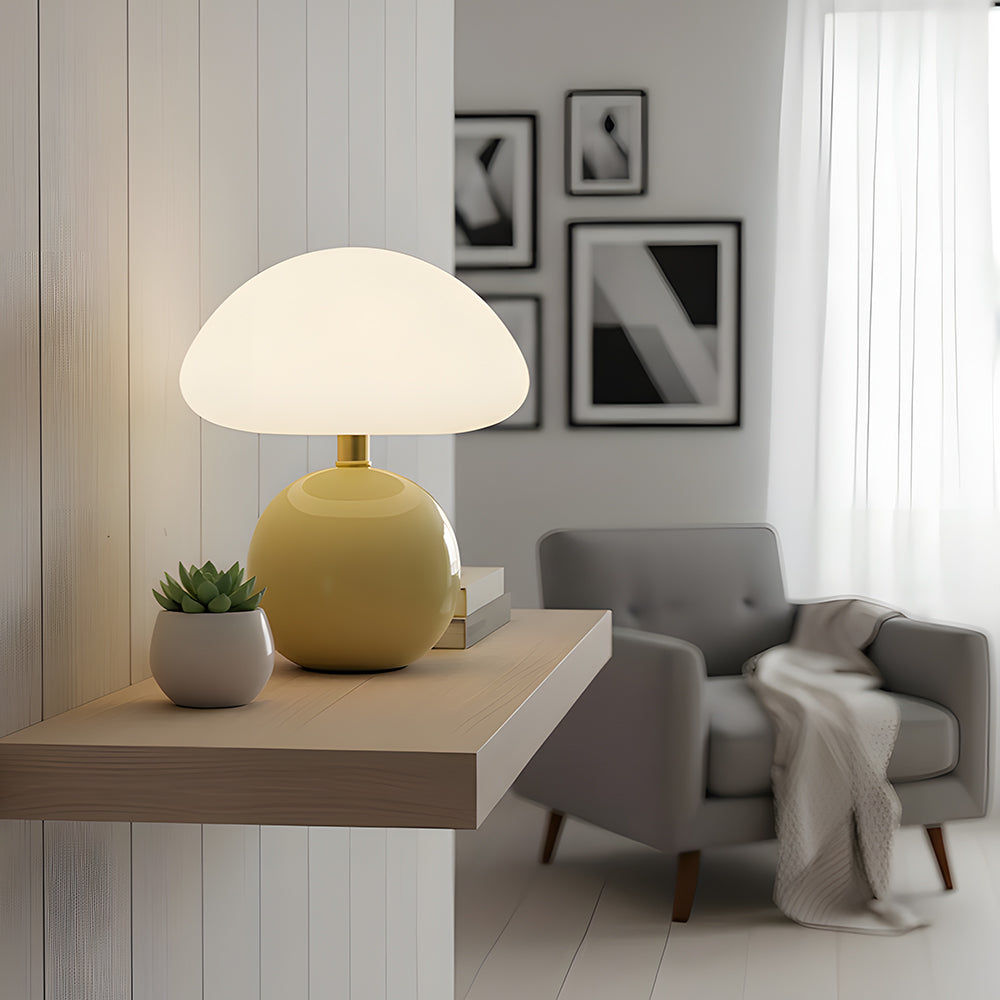 Kinu Table Lamp