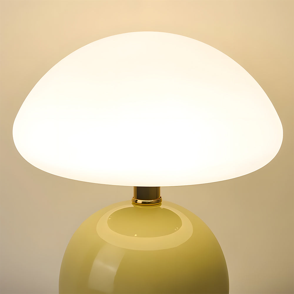 Kinu Table Lamp