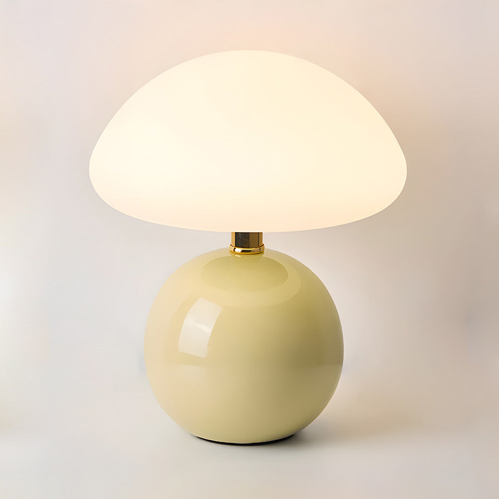 Kinu Table Lamp