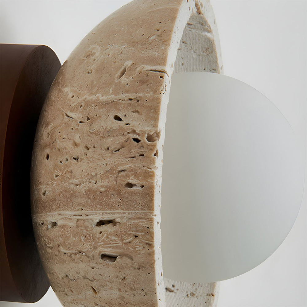 Iwa Wall Light