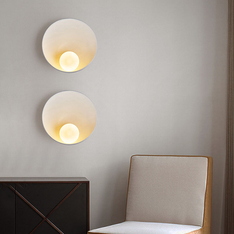 Tamaki Wall Light