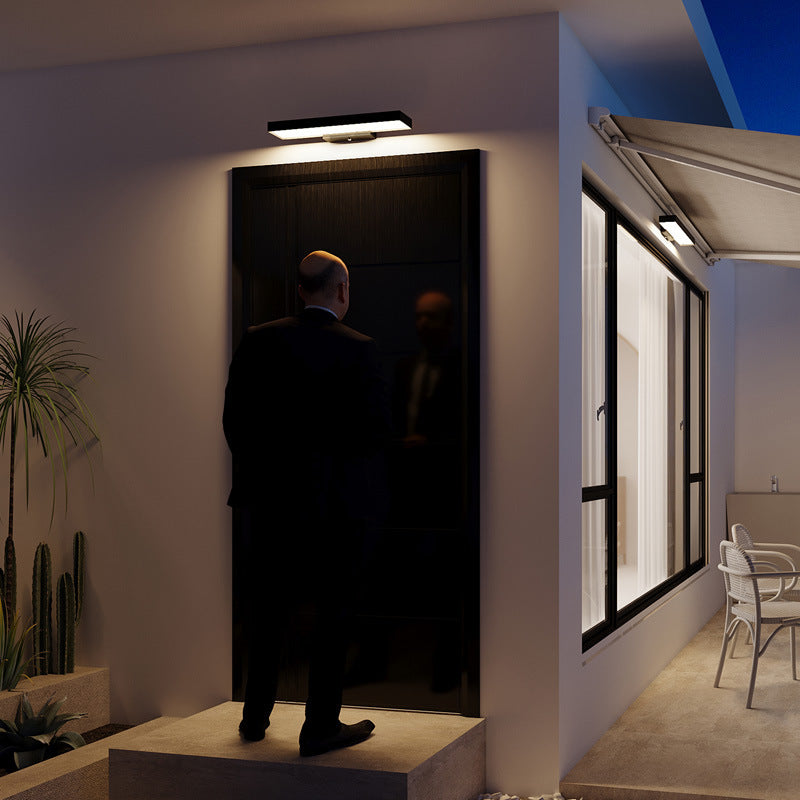 Taira Outdoor Light