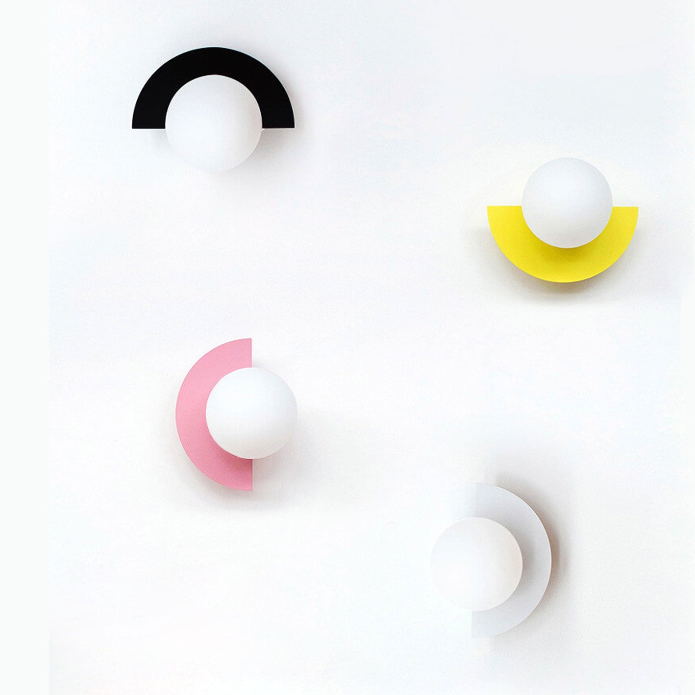 Yuki Wall Light