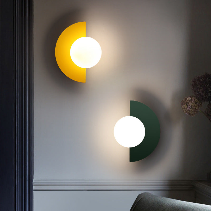 Yuki Wall Light