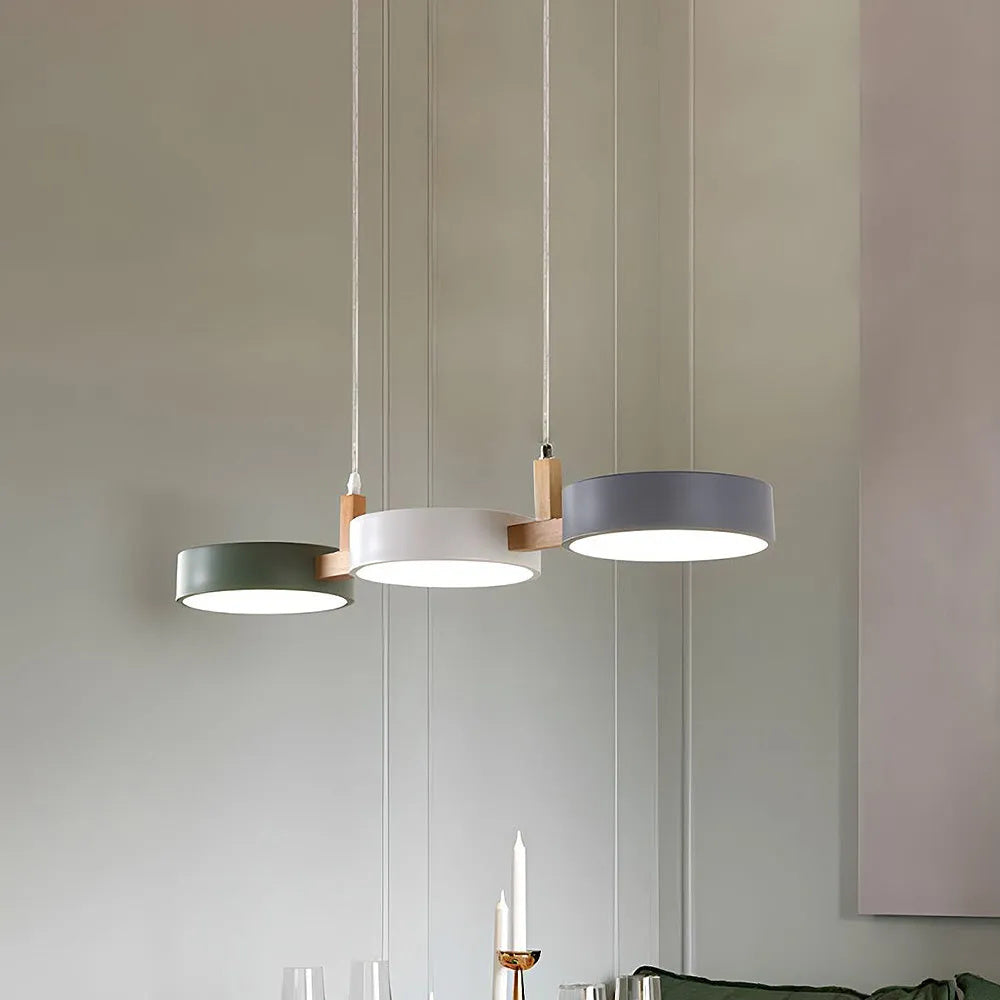 Soroi Pendant Light