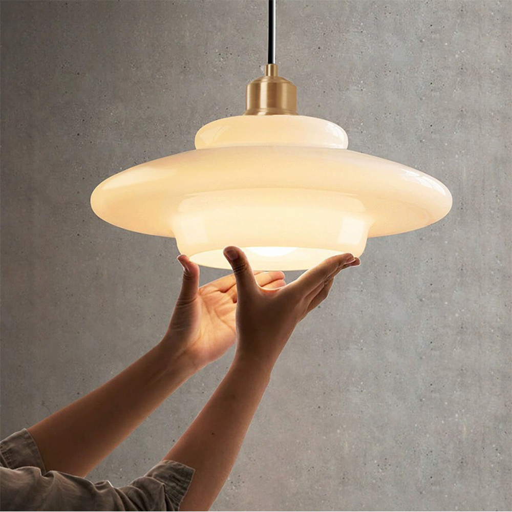 Dan Pendant Light
