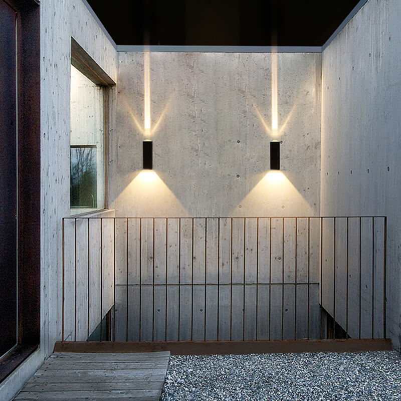 Hako Outdoor Wall Light