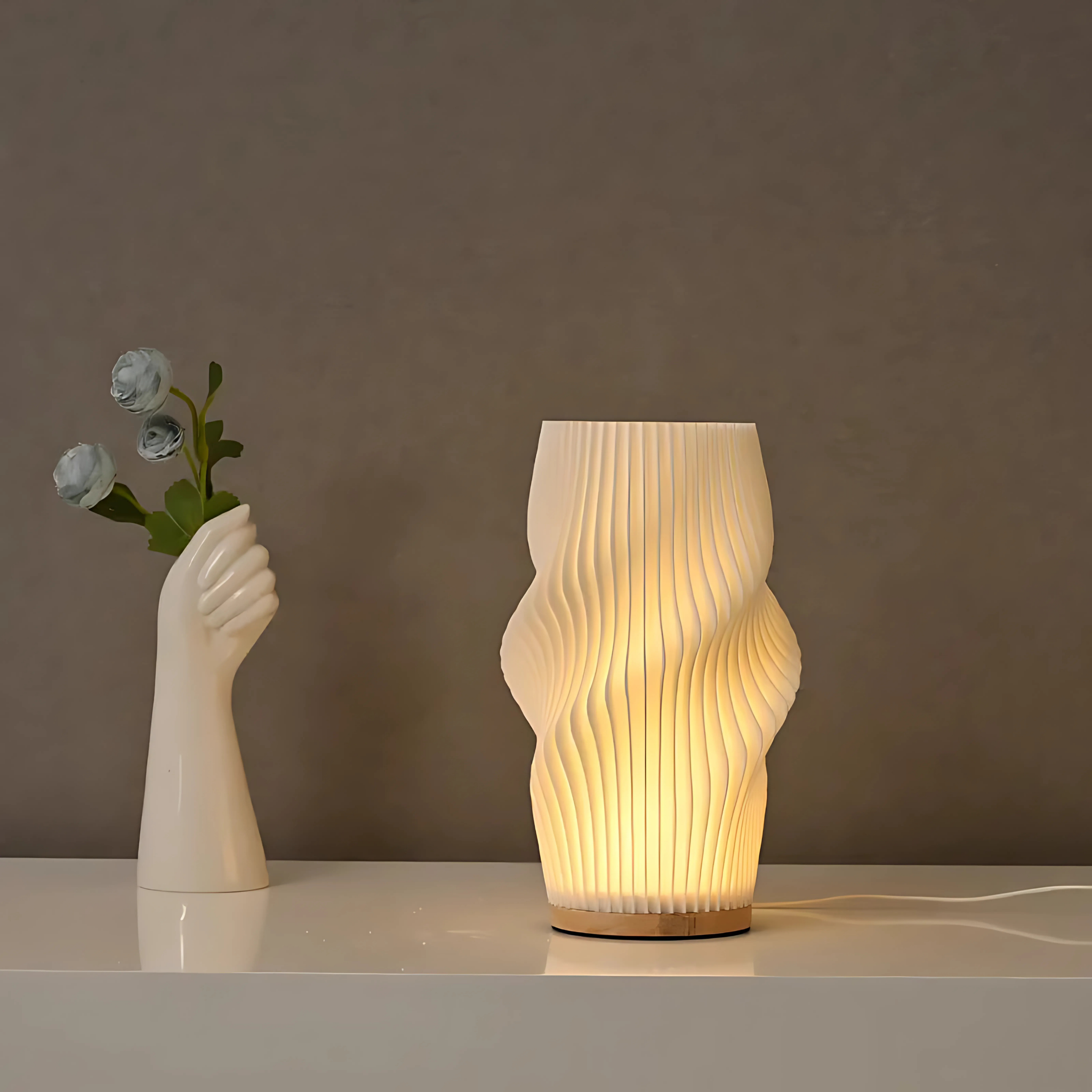 Tomoshi Table Lamp
